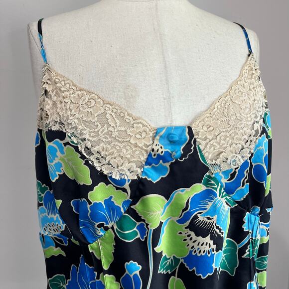 Y2K MIXIT Blue Floral Lace Trim Babydoll Cami Top 2000s Goth Plus 1X - Picture 6 of 10